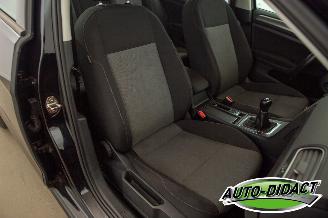 Volkswagen Golf 1.6 TDI Clima Navi Trendline picture 22