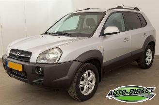 Schadeauto Hyundai Tucson 2.0i 4WD Clima Style 2006/3