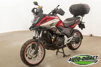 dommages motocyclettes  Honda  ALL ROAD NC 750X DCT C-ABS 2016/5