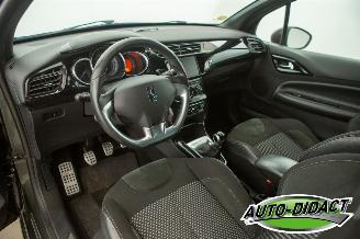 Citroën DS3 1.6 e-HDi Clima So Chic picture 18