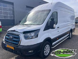 krockskadad bil bedrijf Ford Transit 350 L4H3 Trend 68 kWh Camera Navi 2024/3