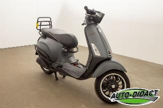 Vespa  Sprint picture 2
