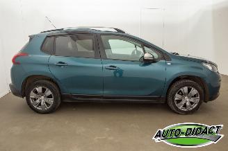 Peugeot 2008 1.2 Access Clima Navi picture 36