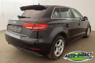 Audi A3 1.0 TFSI Clima Navi Leder picture 4