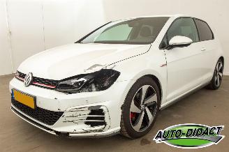 krockskadad bil auto Volkswagen Golf 2.0 TSI GTI Automaat Digi Dash Navi Clima 2017/4