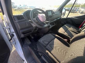 Renault Master T35 2.3 dCi 135 L2H2 34.956 km NAP picture 20