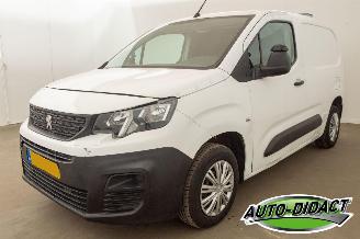 krockskadad bil bedrijf Peugeot Partner 1.5 BlueHDI Pro Airco 2019/8