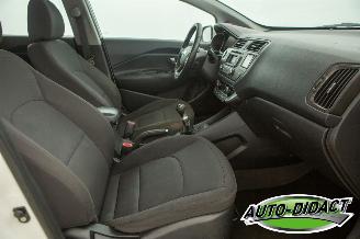 Kia Rio 1.2 CVVT Clima Motorschade Super Pack picture 18