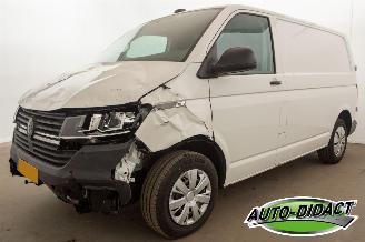 dañado vehículos comerciales Volkswagen Transporter 2.0 TDI L1H1 Airco 26 Highline 2024/4