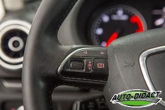 Audi A3 1.6 TDI Clima Navi Attraction picture 17