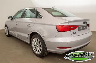 Audi A3 1.6 TDI Clima Navi Attraction picture 3