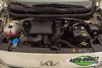 Kia Picanto 1.0 Digi Dash Navi Camera Airco picture 36