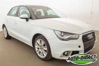 Audi A1 1.6 TDI Airco Navi Ambition picture 2