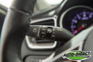 Kia Ceed 1.5 T-GDi Automaat Motorschade MHEV DynamicPlusLine picture 17