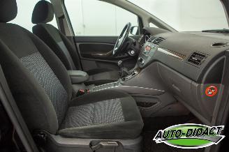 Ford C-Max 1.6-16V Clima Ghia picture 19