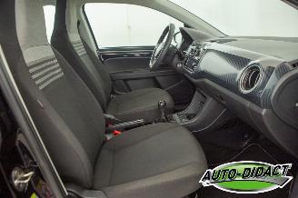 Volkswagen Up! 1.0 BMT move up! Airco picture 15