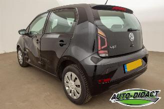 Volkswagen Up! 1.0 BMT move up! Airco picture 3