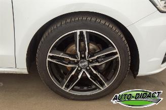 Audi A1 1.0 TFSI Navi Airco Pro Line picture 32