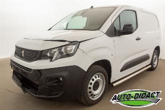 krockskadad bil bedrijf Peugeot Partner 1.5 BlueHDi Airco 130 S&S L1 2024/9