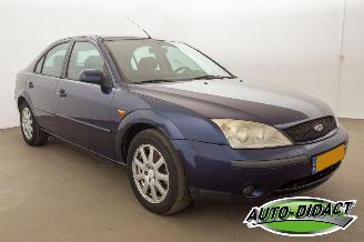 Ford Mondeo 2.0-16V Trend Airco picture 2