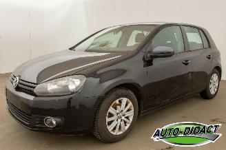 Schadeauto Volkswagen Golf 1.2 TSI Clima BRANDSCHADE Trendline 2012/6