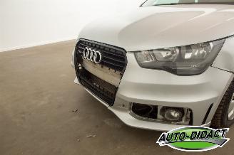 Audi A1 1.6 TDI Airco Admired picture 31