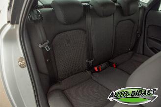 Audi A1 1.6 TDI Airco Admired picture 23