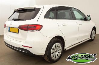 Mercedes B-klasse 200d Automaat Clima Camera MOTORSCHADE picture 4