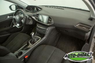Peugeot 308 1.6 BlueHDI Clima Navi  Active Business picture 19