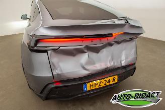 Tesla Model Y Premium 75 kWh Long Range AWD verrijdbaar picture 28