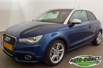 Audi A1 1.6 TDI 77KW Leder Navi picture 1
