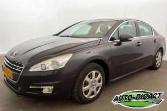 uszkodzony samochody osobowe Peugeot 508 2.0 HDi Hybrid 4WD Automaat Clima Blue Lease Premium 2012/5