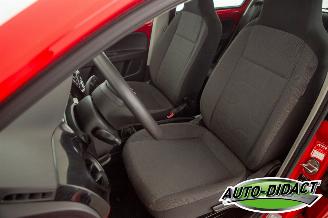 Volkswagen Up! 1.0 Airco picture 20