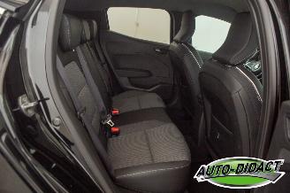 Mitsubishi Colt 1.0T 5621 km NAP Camera Navi Clima MT First Edition picture 23