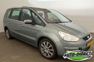 Ford Galaxy 2.0-16V Ghia Motorschade picture 2