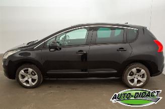 Peugeot 3008 1.6 VTi Clima Pano Première picture 37