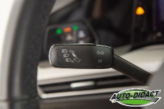 Volkswagen Golf 1.0 eTSI Automaat Digi Dash Life picture 14
