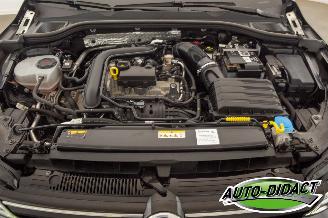 Volkswagen Golf 1.0 eTSI Automaat Digi Dash Life picture 26