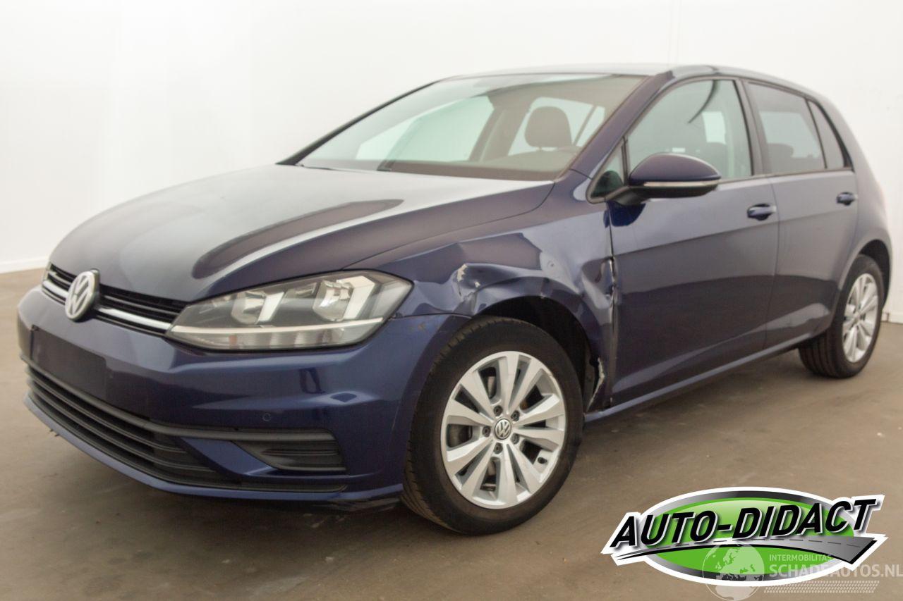 Volkswagen Golf 1.6 TDI Automaat Clima Navi Camera Trendline