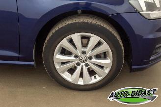 Volkswagen Golf 1.6 TDI Automaat Clima Navi Camera Trendline picture 32