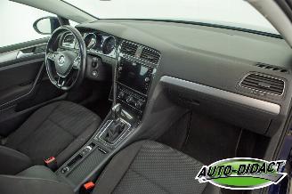 Volkswagen Golf 1.6 TDI Automaat Clima Navi Camera Trendline picture 19