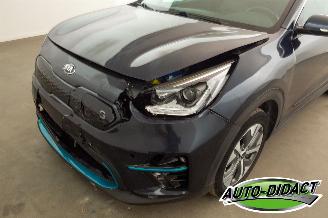 Kia e-Niro 64 kWh Navi Clima Camera Leder ExecutiveLine picture 34