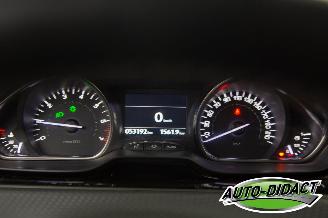 Peugeot 2008 1.2 PureTech 53.192 km NAP Clima Navi Allure picture 6