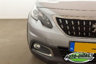 Peugeot 2008 1.2 PureTech 53.192 km NAP Clima Navi Allure picture 33