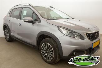 Peugeot 2008 1.2 PureTech 53.192 km NAP Clima Navi Allure picture 2