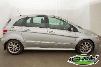 Mercedes B-klasse 180 CDI Automaat Navi Airco picture 35