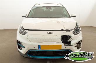 Kia e-Niro 64 kWh 87.608 km NAP Navi Clima Camera Leder ExecutiveLine picture 38