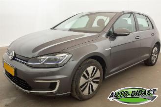 škoda osobní automobily Volkswagen e-Golf 36 kWh Navi Camera Clima 2019/1