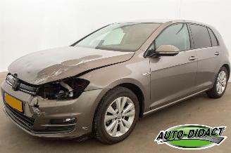 skadebil auto Volkswagen Golf 1.0 TSI Automaat Navi Clima Comfortline 2015/9