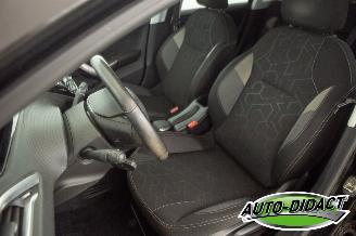 Peugeot 2008 1.2 Clima Navi 117.759 km Access picture 27